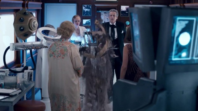 Doctor.Who.2005.S08E08.02