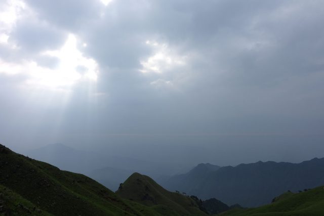 一缕大块的阳光